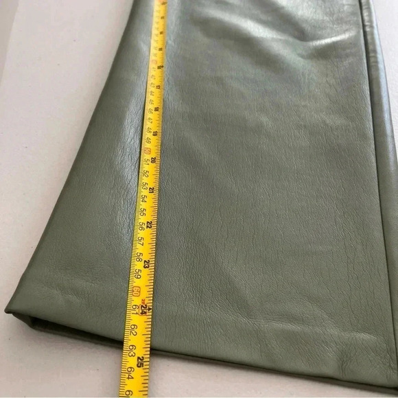 ARITZIA WILFRED MEILNA CROPPED VEGAN LEATHER PANT SAGE GREEN SZ 10 - Picture 11 of 11